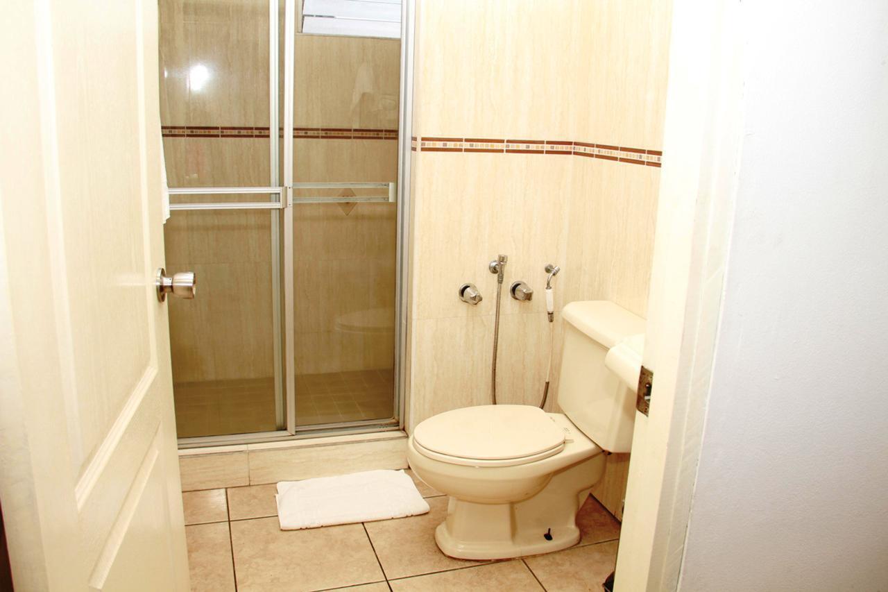 Hotel California Panama Екстер'єр фото
